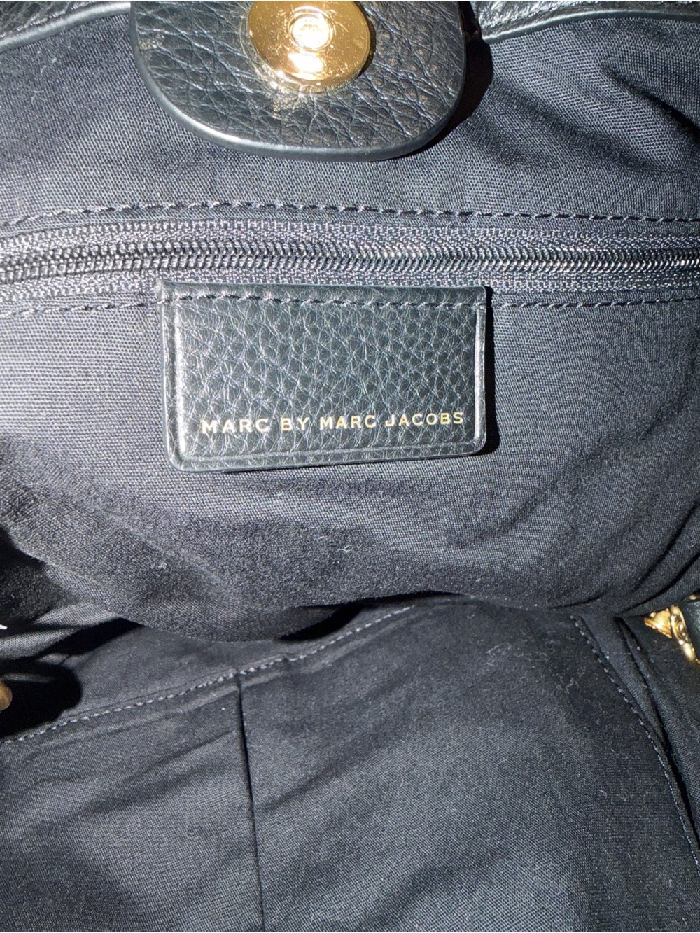 Marc by Marc Jacobs Black Leather Tote with Gold Plaque - Picture 6 of 7